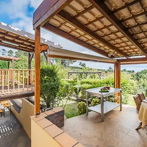 Casa Da Levada Dos Prazeres Hébergement de vacances Calheta (Madeira)